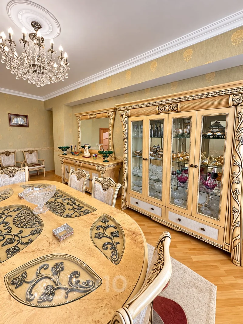 3 otaqlı mənzil, 130 m², H.Zərdabi pr — Bakı