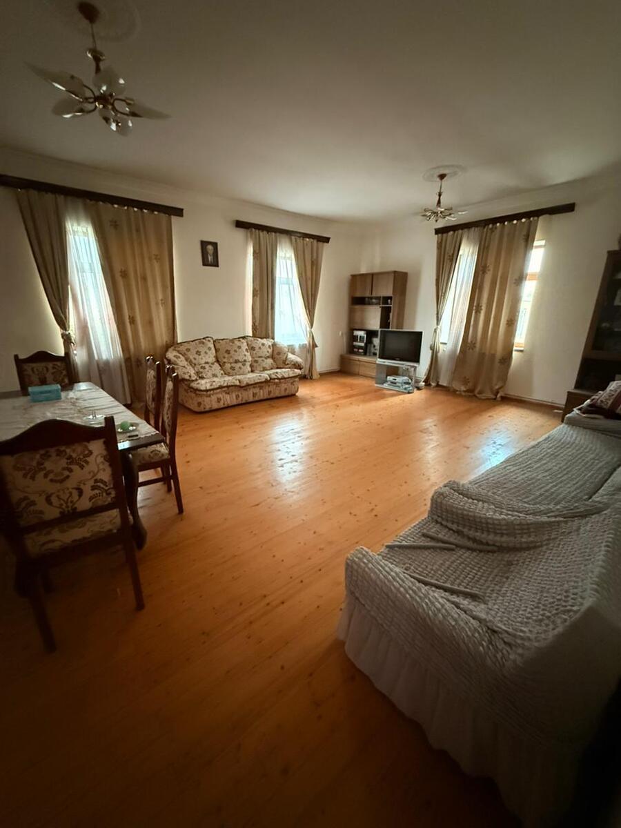 Satılır 4 otaqlı həyət evi/bağ evi 200 m² — Ev, villa, Bakı (7)