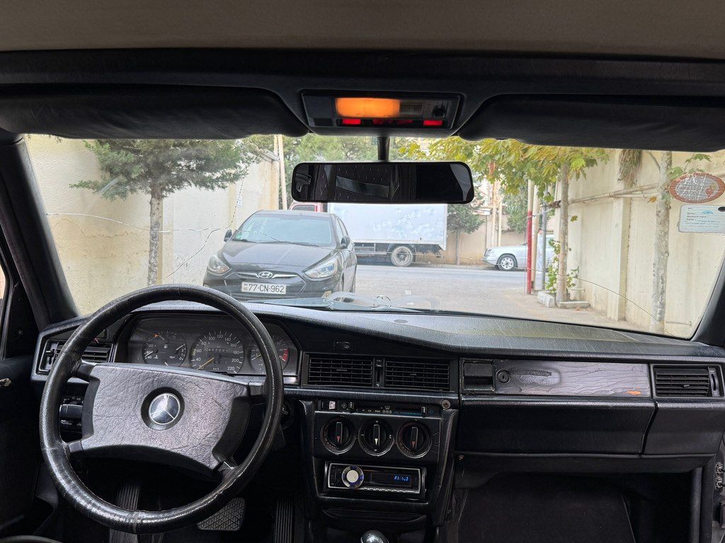 Mercedes 190, 2.0 L, 1990 il, 409 000 km — Avtomobillər, Bakı (9)