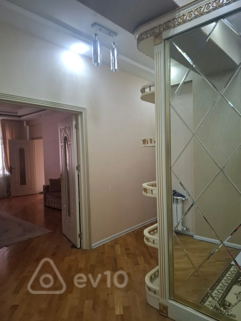 3 otaqlı mənzil, 90 m², Məhəmməd Hadi küçəsi — kirayə — Mənzil, Bakı (8)