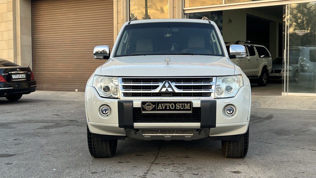 Mitsubishi Pajero, 3.5 L, 2010 il, 184 000 km — Avtomobillər, Sumqayıt