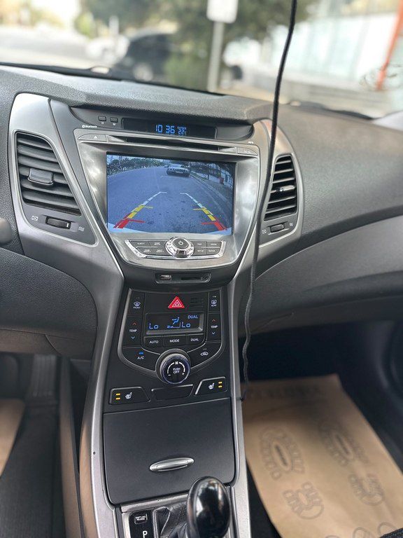 Hyundai Avante, 1.6 L, 2014 il, 230 970 km — Avtomobillər, Bakı (11)