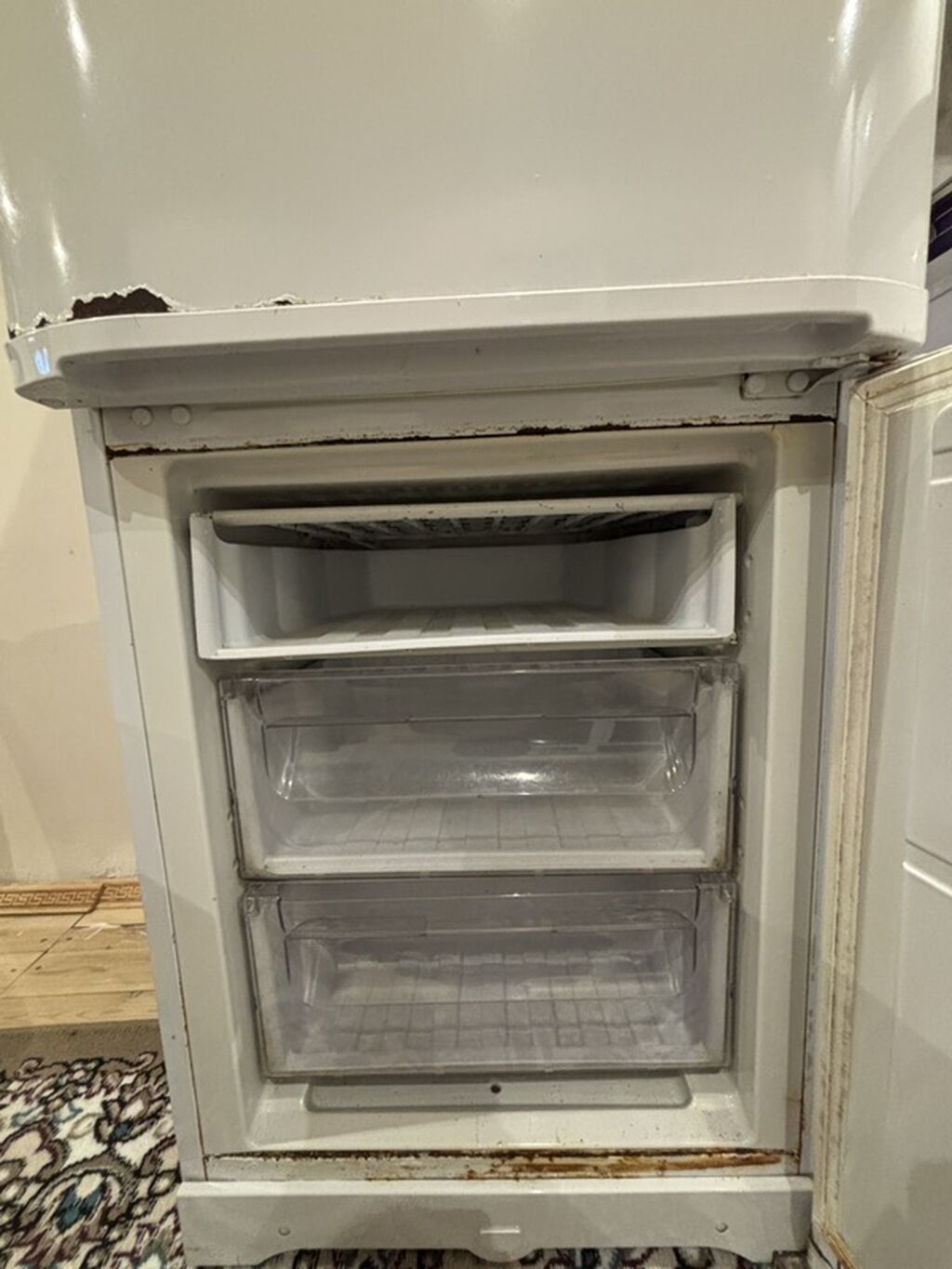 İşlənmiş 2 qapılı Hotpoint Ariston Soyuducu Satılır, rəng - Ağ — Soyuducular, Digah (10)