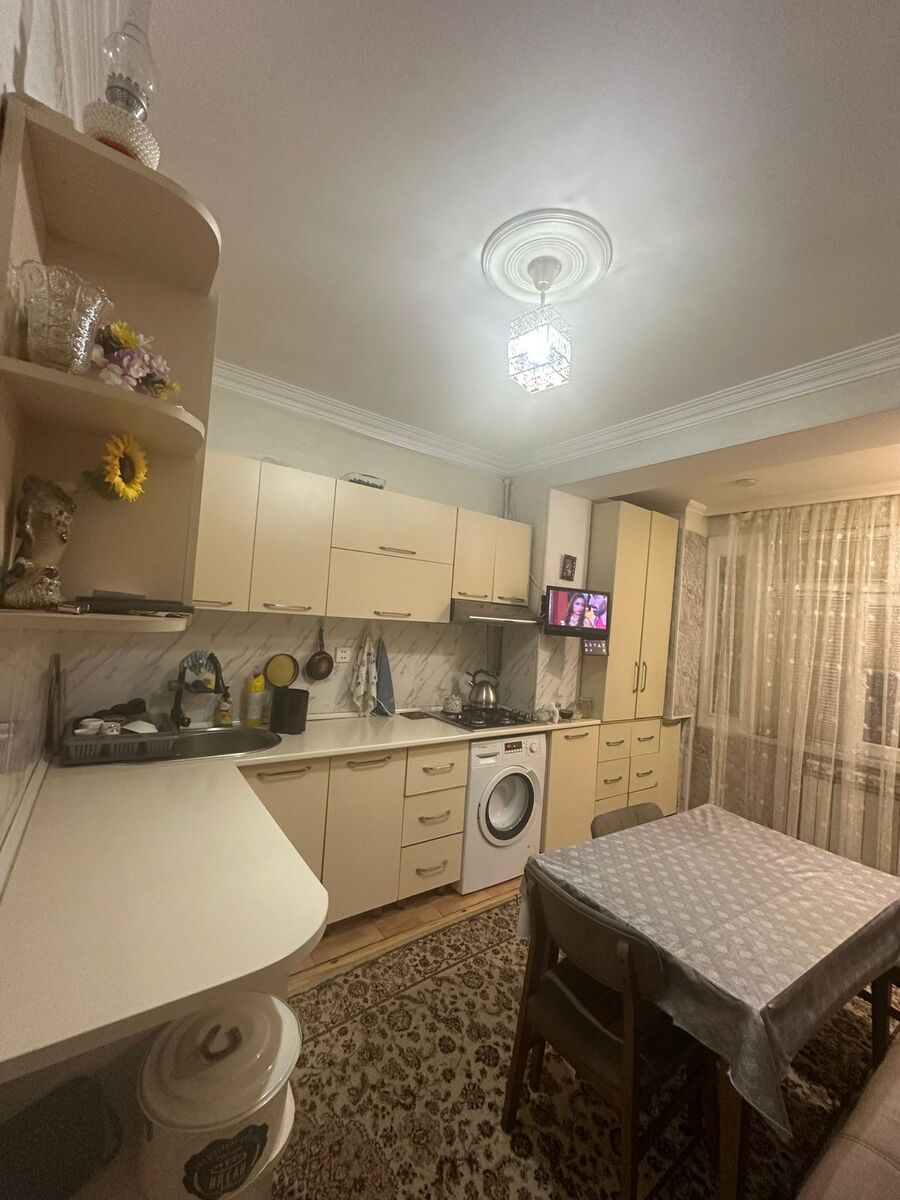 Satılır 4 otaqlı köhnə tikili 100 m² — Mənzil, Bakı (8)