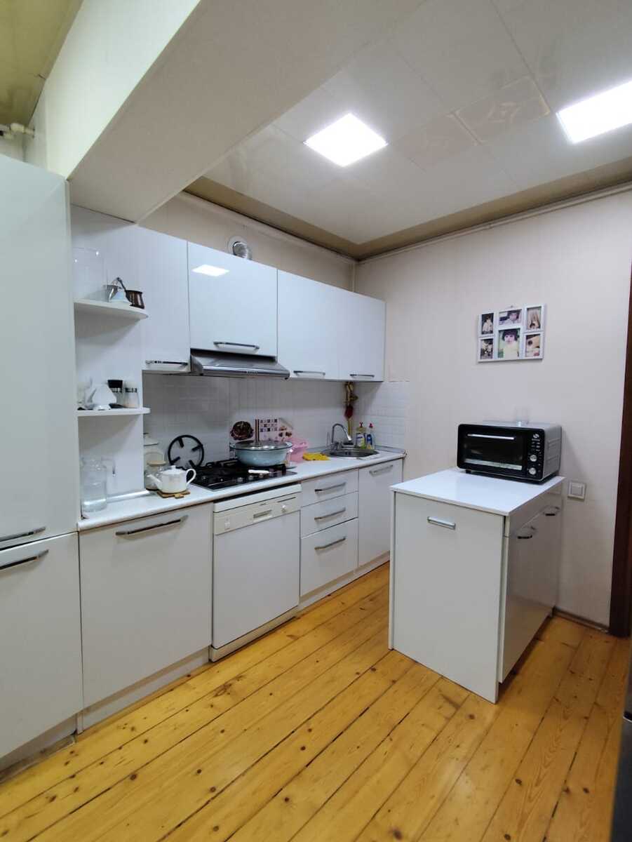 Satılır 2 otaqlı köhnə tikili 65 m² — Mənzil, Bakı (6)