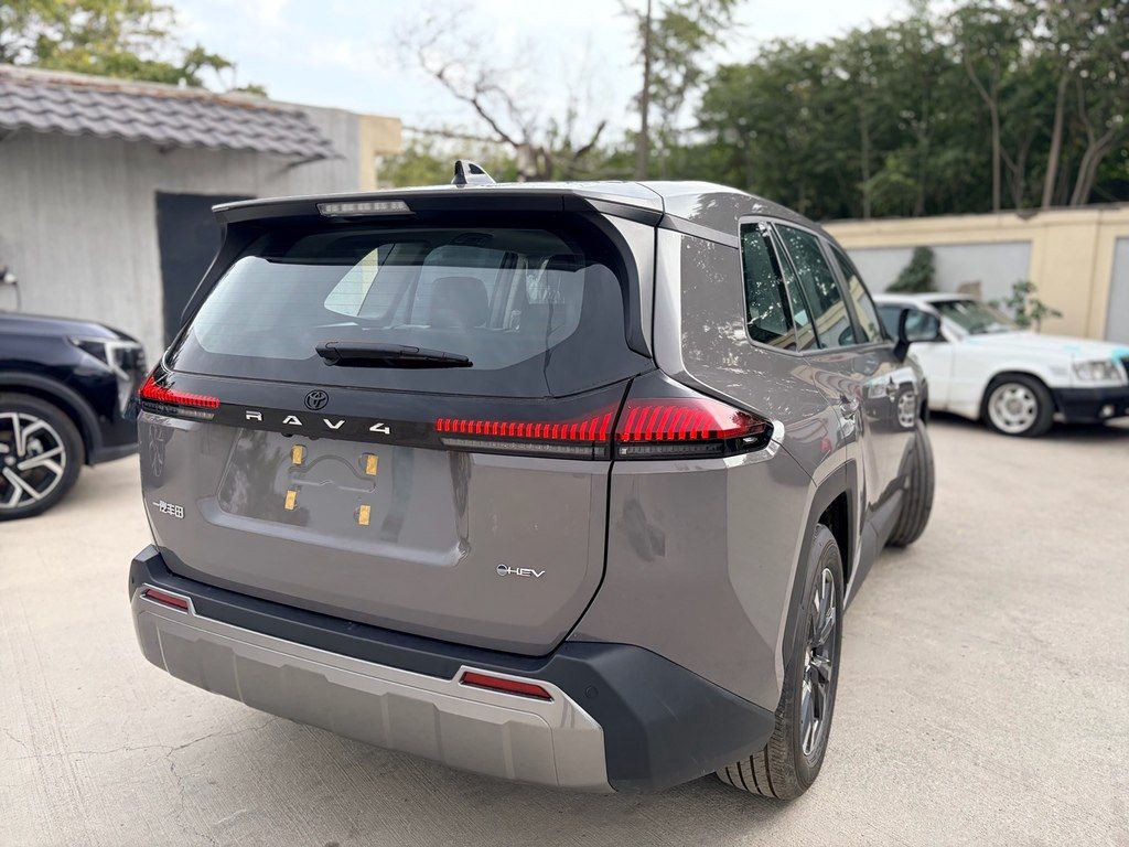 Toyota RAV4, 2.0 L, 1.6 kWh, 2026 il, yeni — Avtomobillər, Bakı (6)