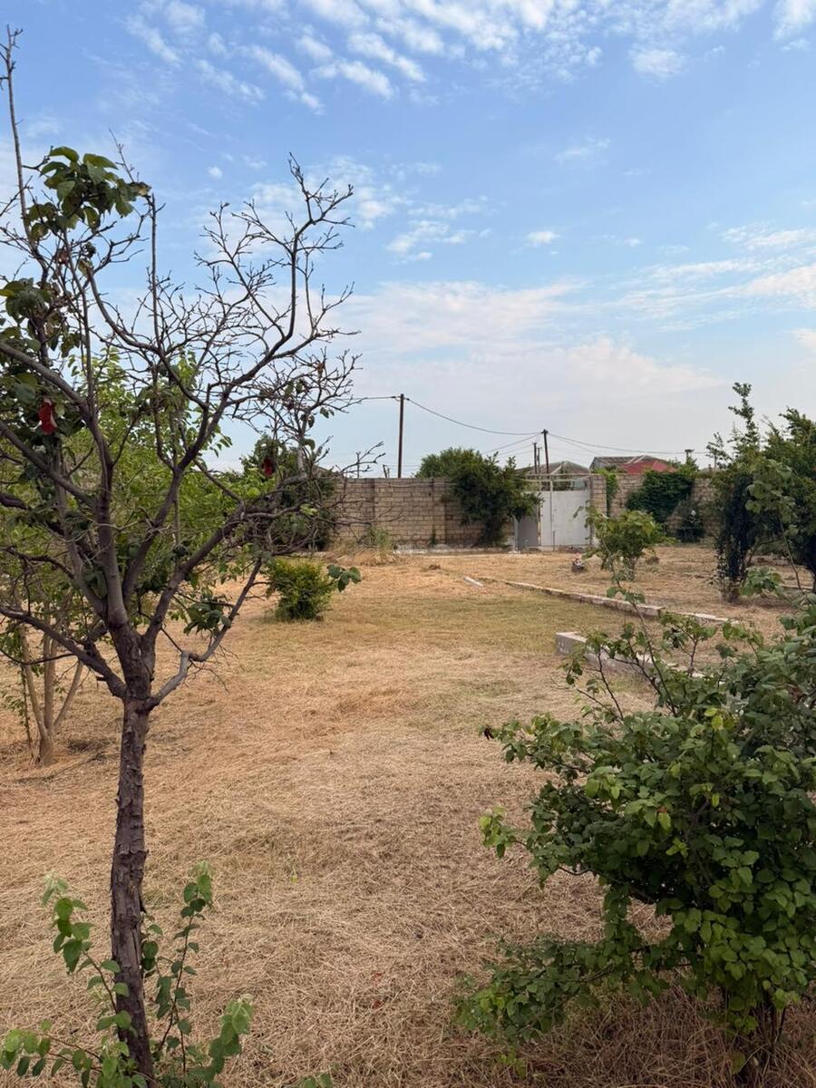 Satılır 4 otaqlı həyət evi/bağ evi 200 m² — Ev, villa, Bakı (2)