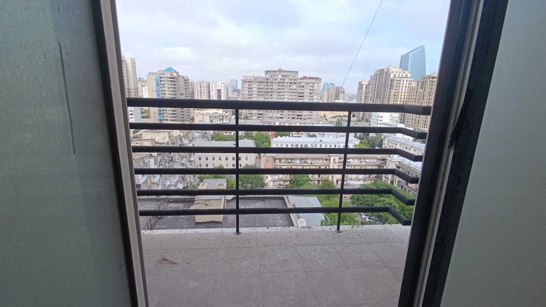 Satılır 3 otaqlı yeni tikili 210 m² — Mənzil, Bakı (11)