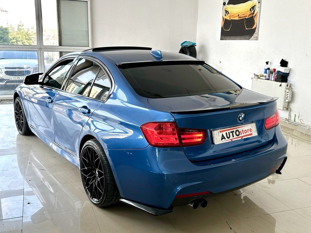BMW 330, 2.0 L, 2015 il, 247 000 km — Avtomobillər, Bakı (5)
