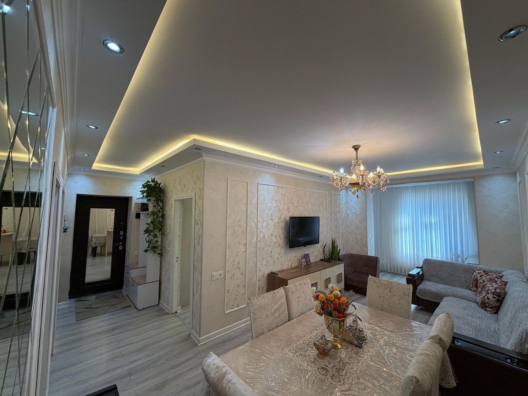 Satılır 3 otaqlı köhnə tikili 87 m² — Mənzil, Oğuz