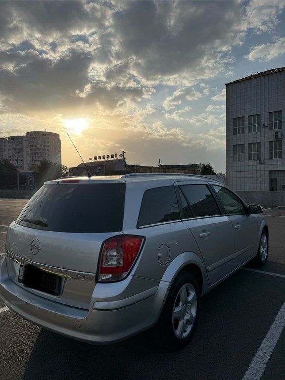 Opel Astra, 1.9 L, 2007 il, 219 000 km — Avtomobillər, Bakı (3)
