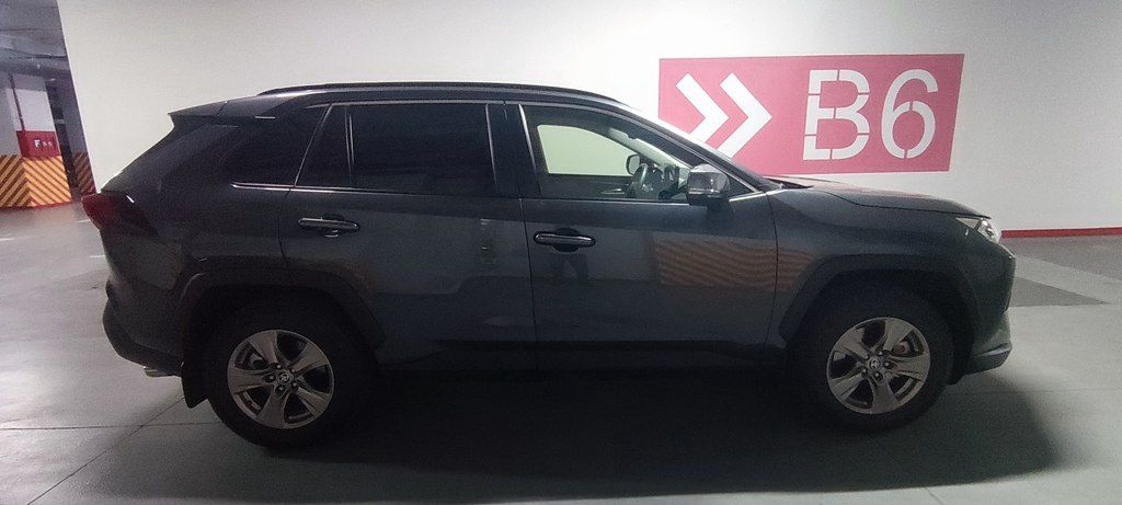 Toyota RAV4, 2.5 L, 1.6 kWh, 2022 il, 68 900 km — Avtomobillər, Bakı (8)