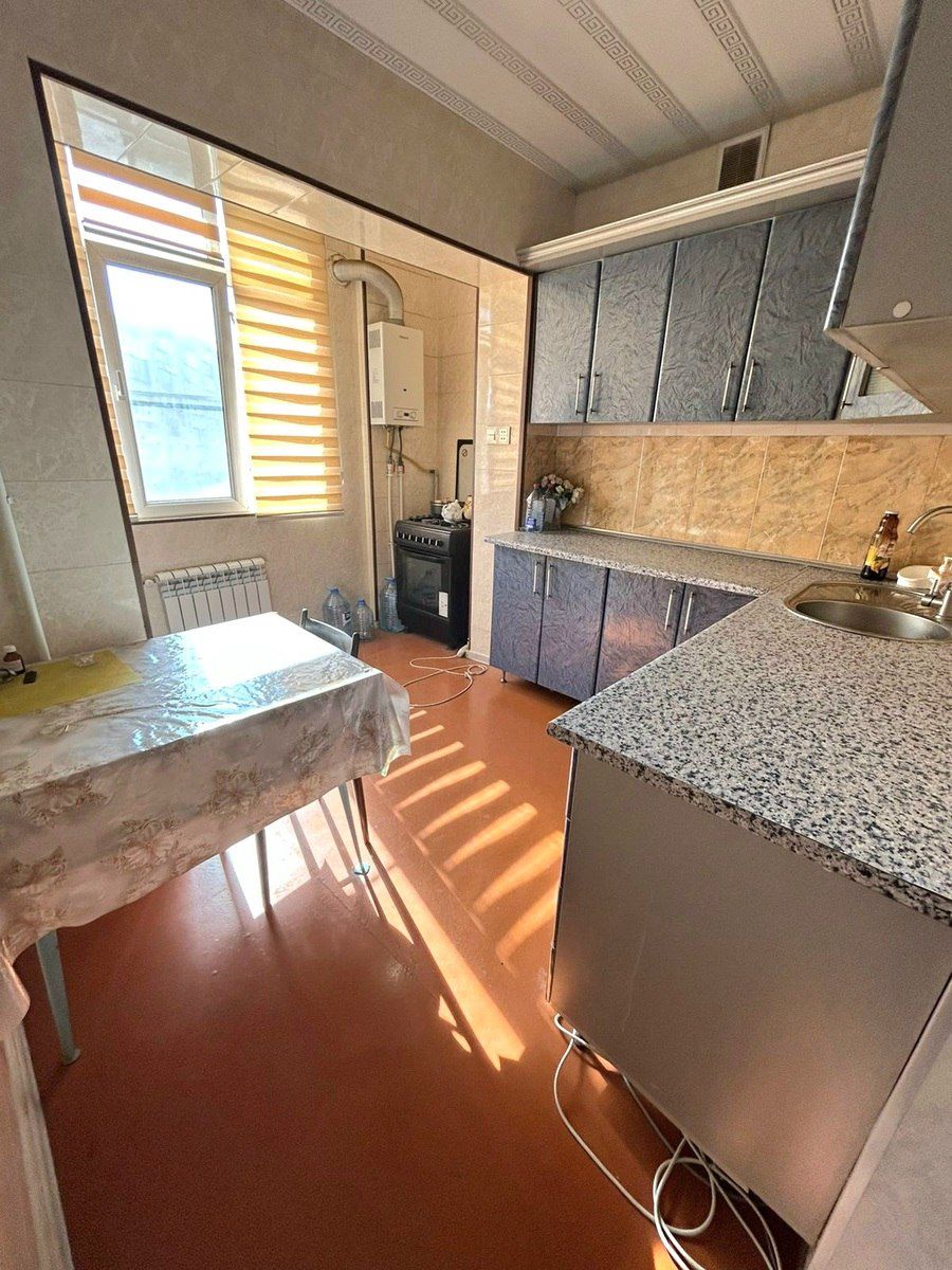 Satılır 3 otaqlı köhnə tikili 80 m² — Mənzil, Bakı (9)