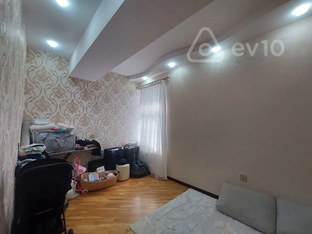 4 otaqlı mənzil, 175 m², Hüseynbala Əliyev — Mənzil, Bakı (11)