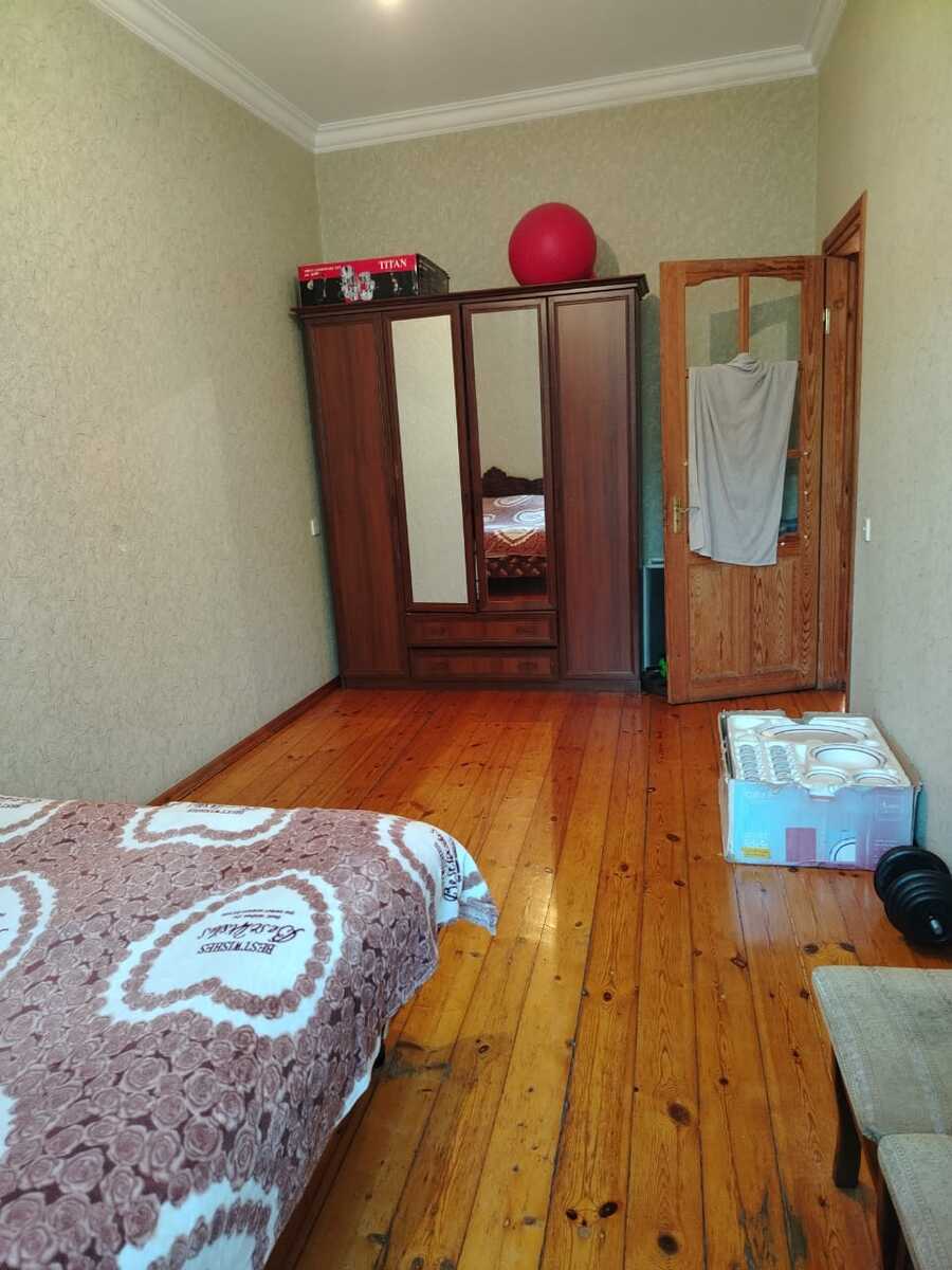 Satılır 2 otaqlı köhnə tikili 60 m² — Mənzil, Bakı (4)