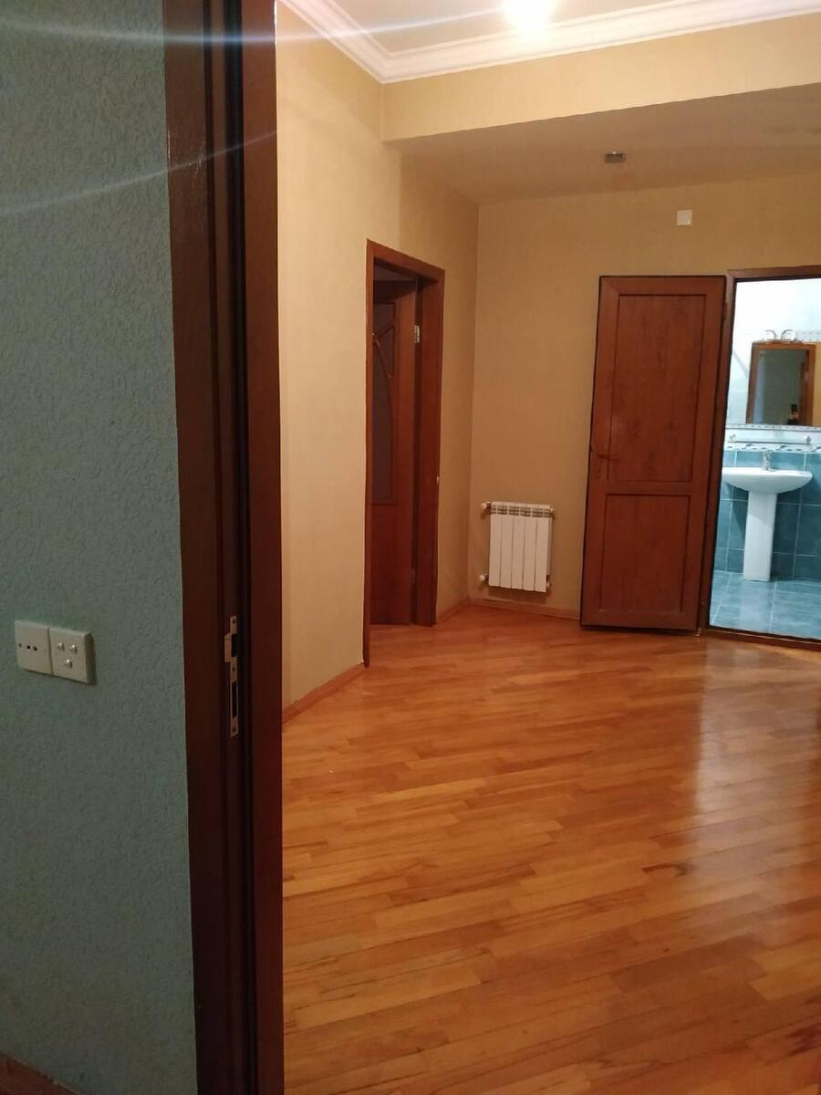 İcarəyə verilir 3 otaqlı yeni tikili 145 m² — Mənzil, Bakı (3)