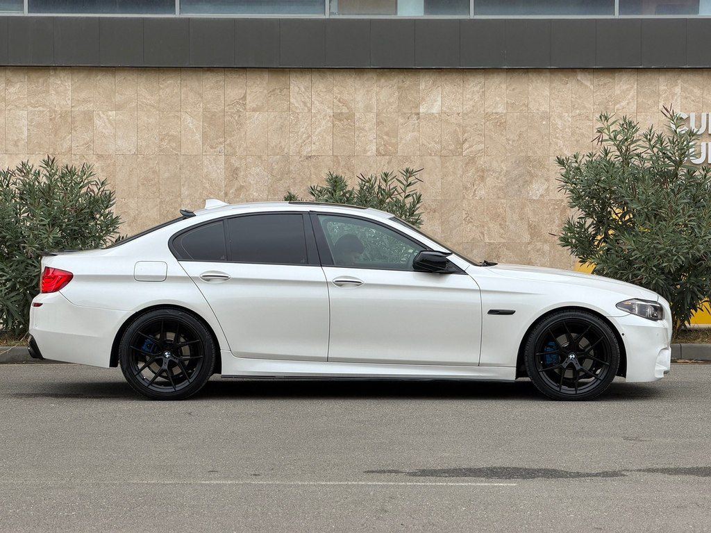 BMW 528, 2.0 L, 2013 il, 126 000 km — Avtomobillər, Gəncə (7)