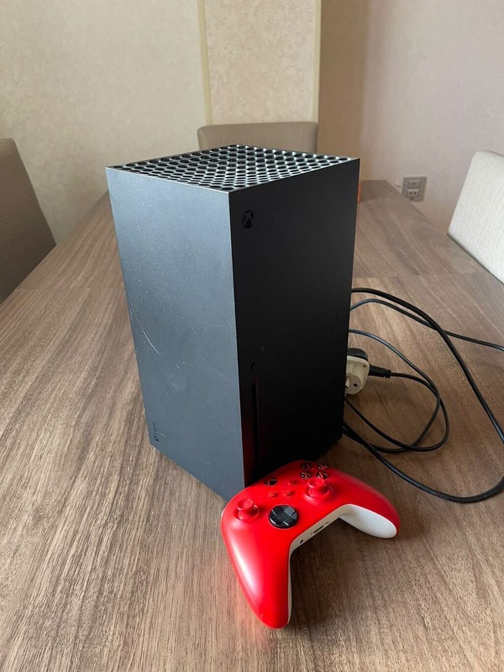 Xbox Series X 1 TB satılır Konsol yaxşı vəziyyətdədir və problemsiz — Oyun konsolları, Bakı (4)