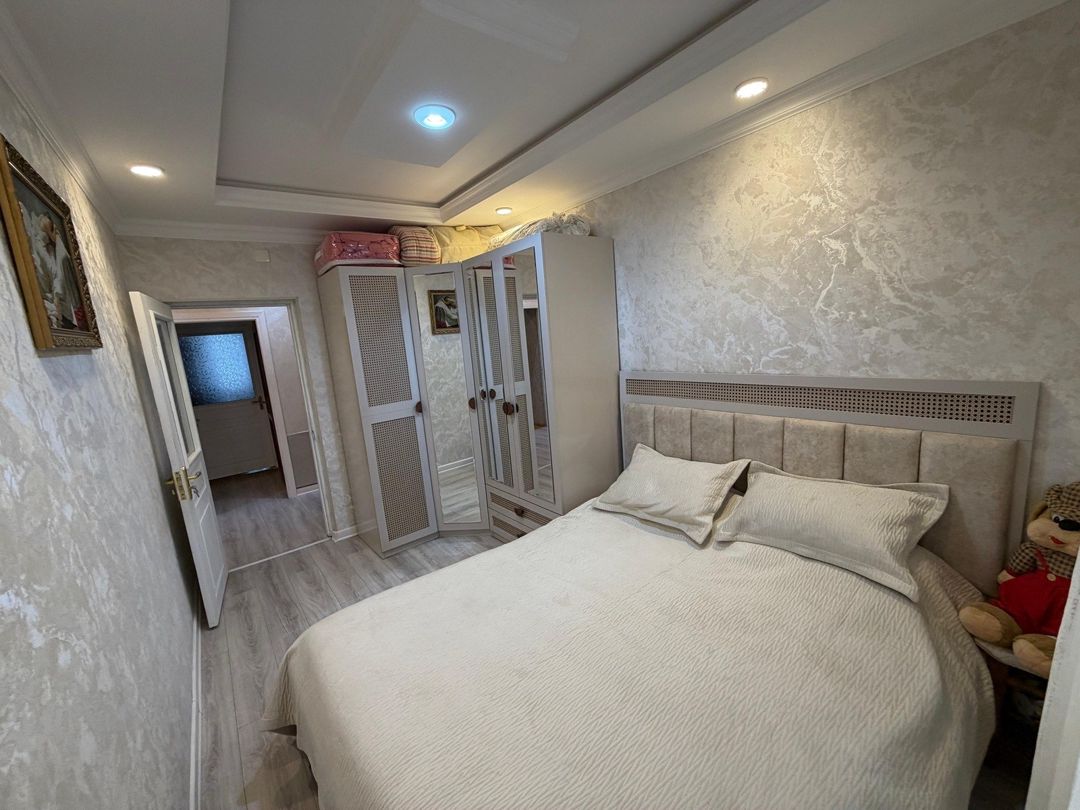Satılır 3 otaqlı köhnə tikili 87 m² — Mənzil, Oğuz (9)
