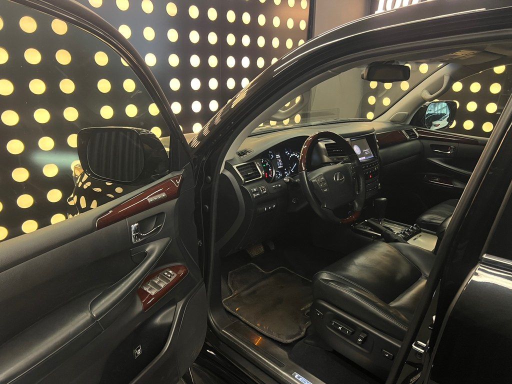 Lexus LX 570, 5.7 L, 2013 il, 60 000 km — Avtomobillər, Bakı (7)