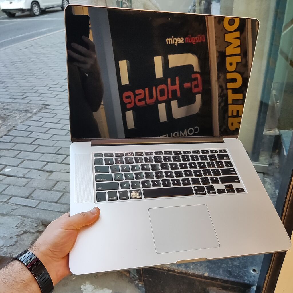 Şəkillərdə görünən, gözəl makbuku sizə təqdim edirik. Təmirdə — Digər notbuklar, Bakı (2)