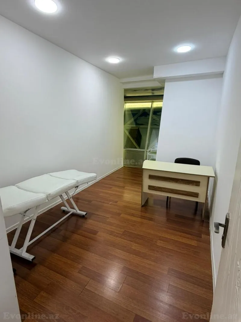 Kirayə verilir Ofis 20 m² Bakı, Nəsimi r., 28 May m — Ofis, Bakı (4)