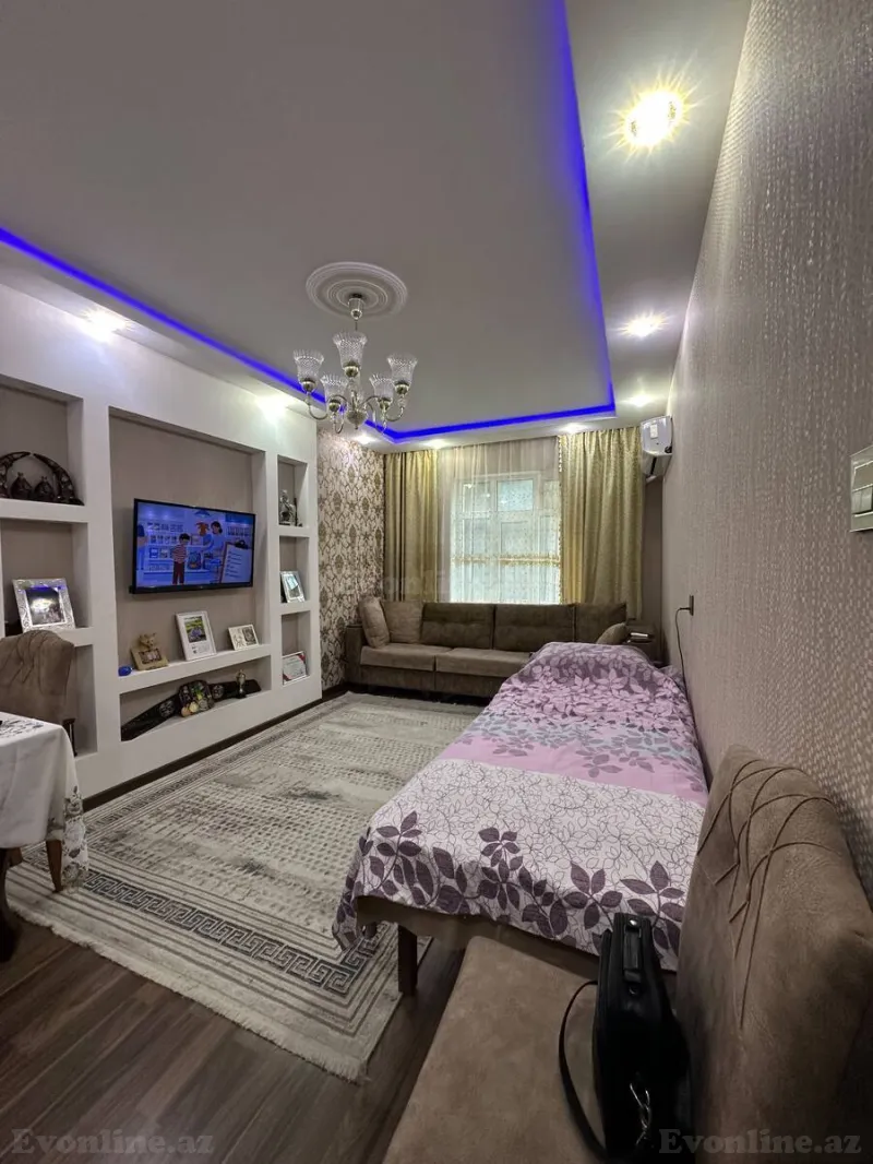 Satılır 4 otaqlı Mənzil Köhnə tikili 100 m² Bakı, Sabunçu r., Bakıxanov — Mənzil, Bakı (2)