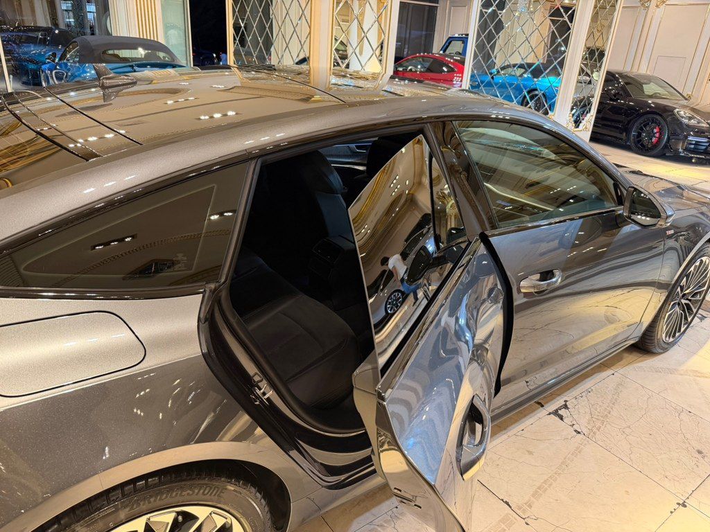 Audi A7, 2.0 L, 2024 il, 8 000 km — Avtomobillər, Bakı (10)
