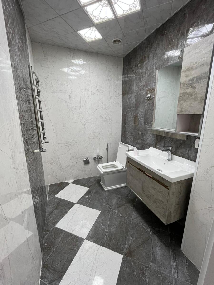 İcarəyə verilir 3 otaqlı yeni tikili 140 m² — Mənzil, Bakı (11)