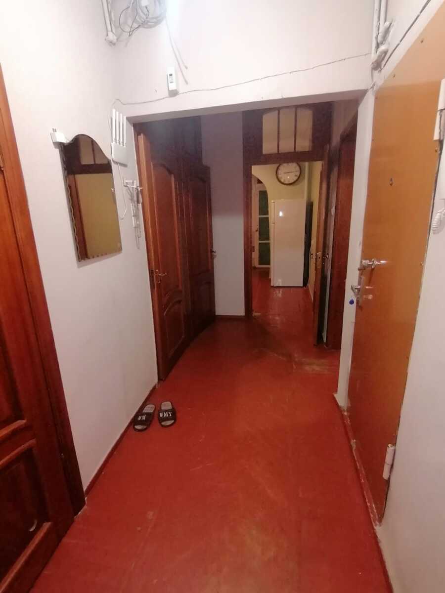 Satılır 2 otaqlı köhnə tikili 65 m² — Mənzil, Bakı (5)
