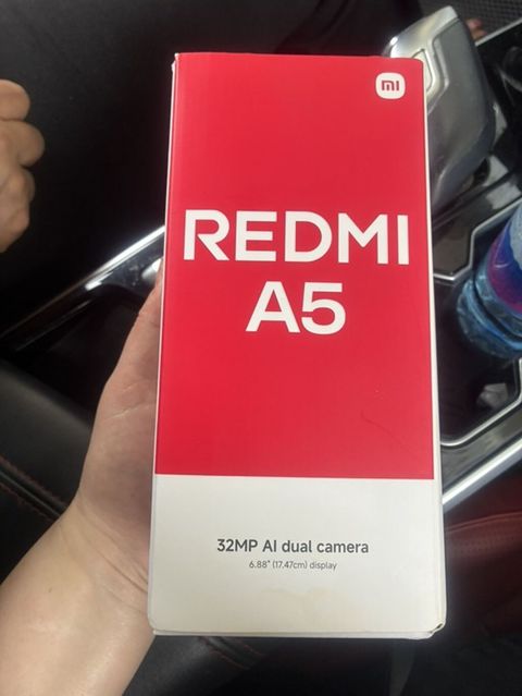 Redmi A5 smartfon - Ekran: 6.88" (17.47 sm) böyük displey, gündəlik — Bakı