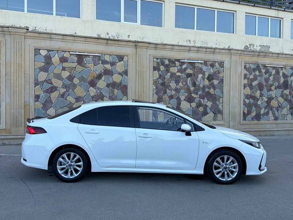 Toyota Corolla, 1.8 L, 0.85 kWh, 2025 il, 35 000 km — Avtomobillər, Bakı (7)