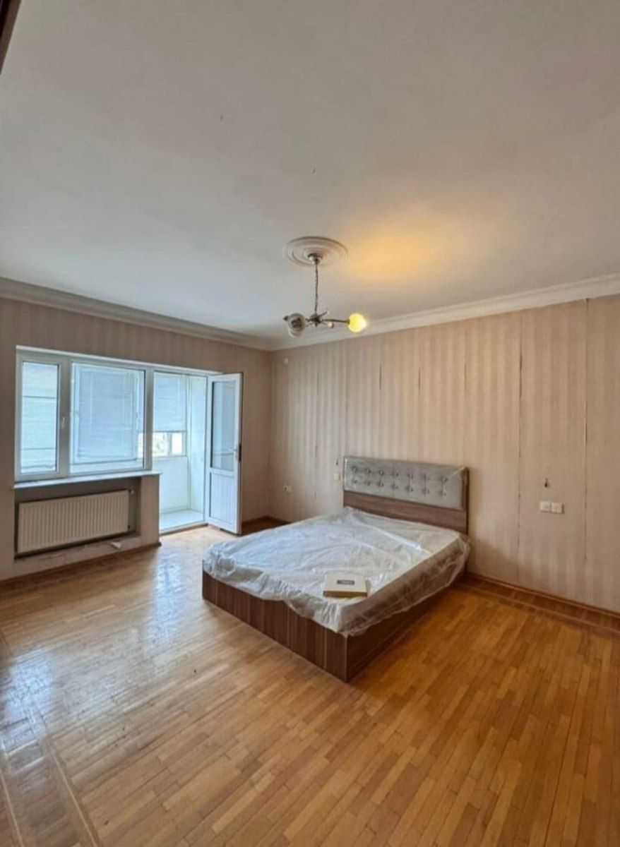Satılır 3 otaqlı köhnə tikili 140 m² — Mənzil, Bakı (2)