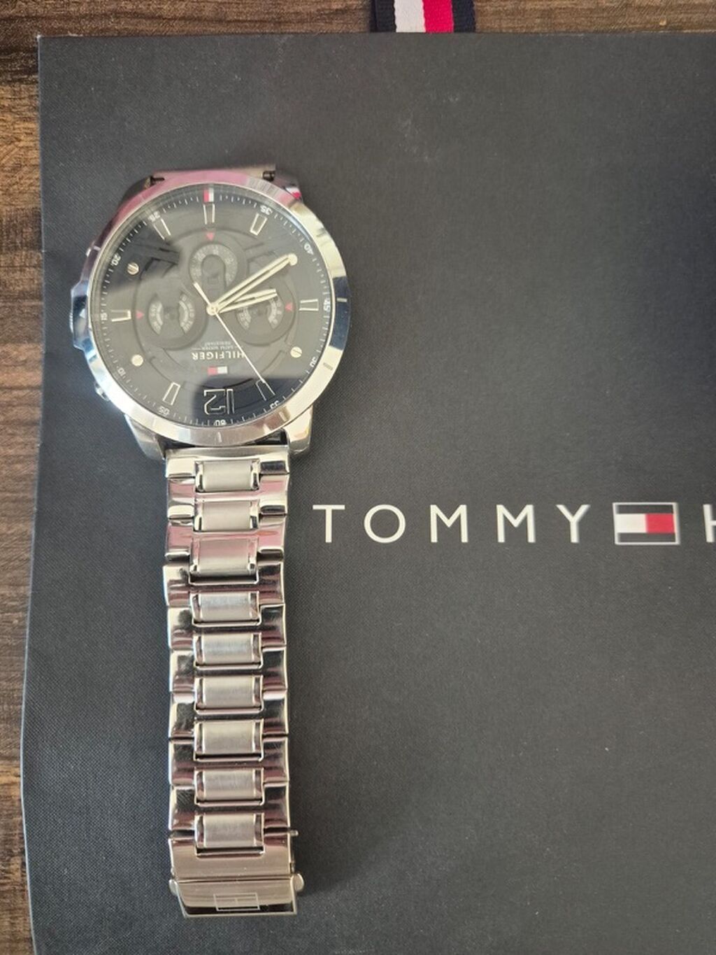 Tommy Hilfiger kişi qol saatı - Brend: Tommy Hilfiger (Watches — Qol saatları, Bakı (4)