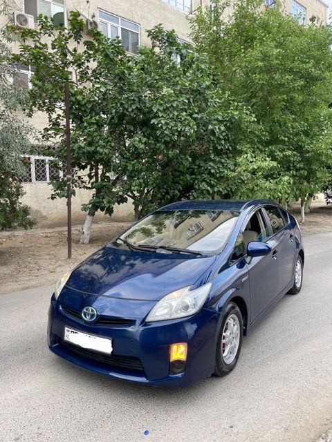 Toyota Prius, 1.8 L, 1.3 kWh, 2011 il, 284 741 km — Bakı