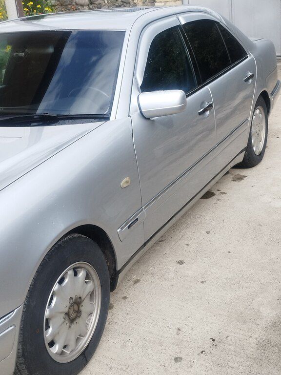 Mercedes E 280 4MATIC, 2.8 L, 1998 il, 281 154 km 99-GV-521 — Avtomobillər, Xankəndi (2)