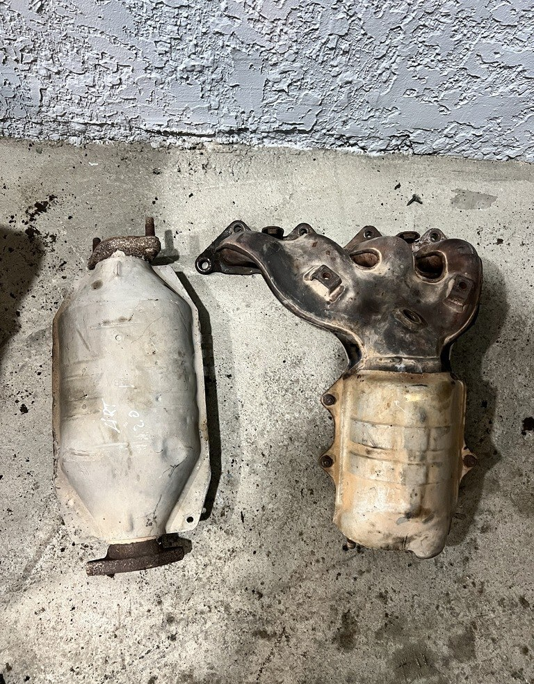 Katalizator Mitsubishi Airtrek — Bakı