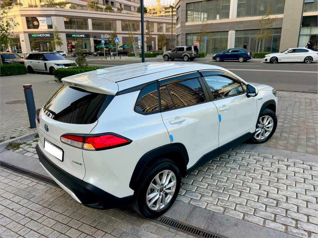 Toyota Corolla Cross, 2.0 L, 1.31 kWh, 2024 il, 75 000 km — Avtomobillər, Bakı (11)