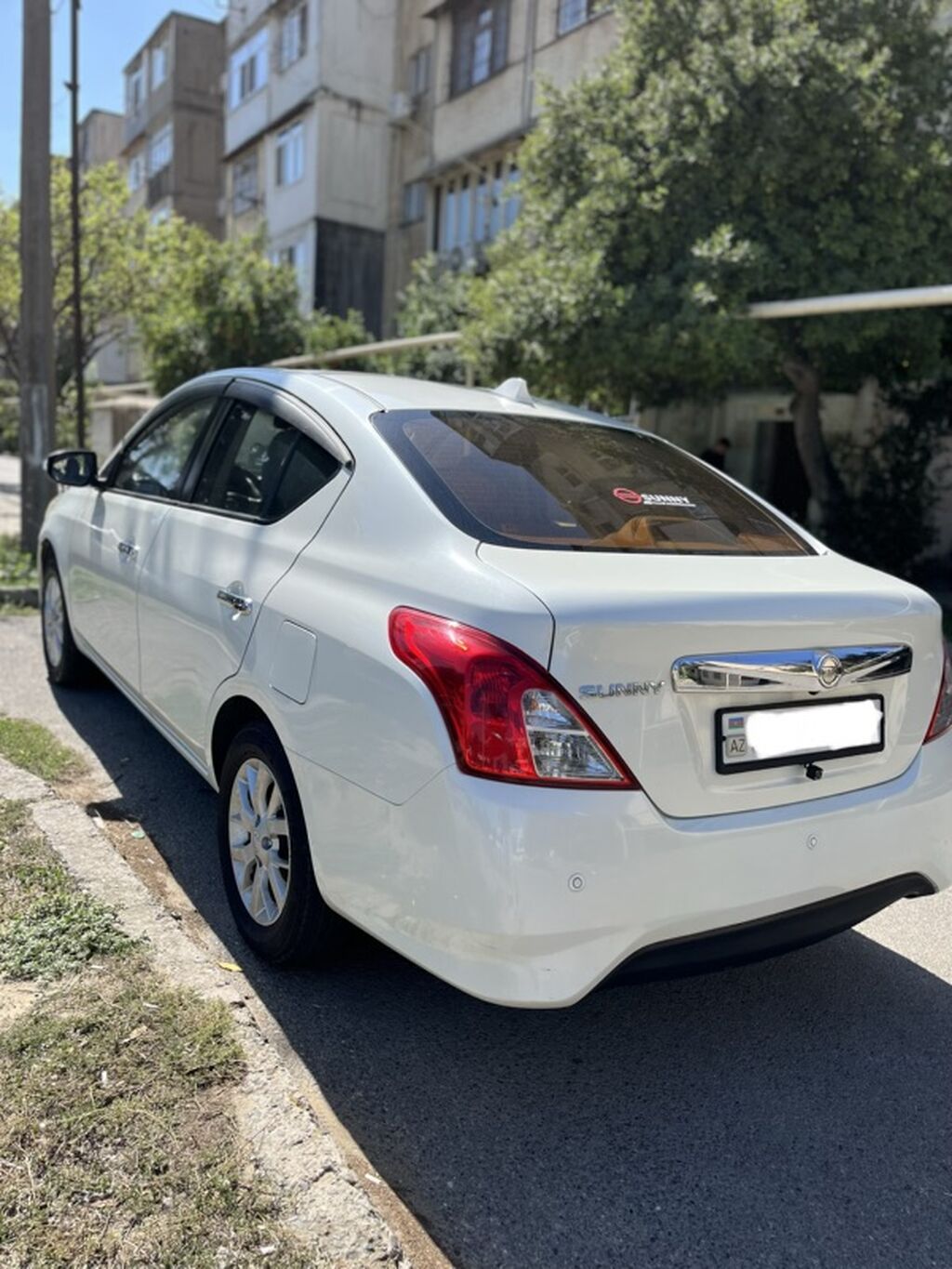 Nissan Sunny: 1.5 l 2014 il Sedan — Avtomobillər, Bakı (8)