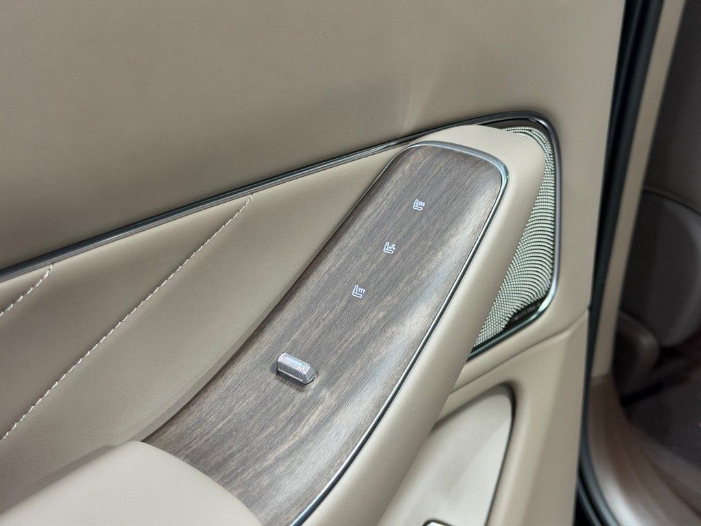 Seres Aito M8, 1.5 L, 53.4 kWh, 2026 il, yeni — Avtomobillər, Bakı (12)