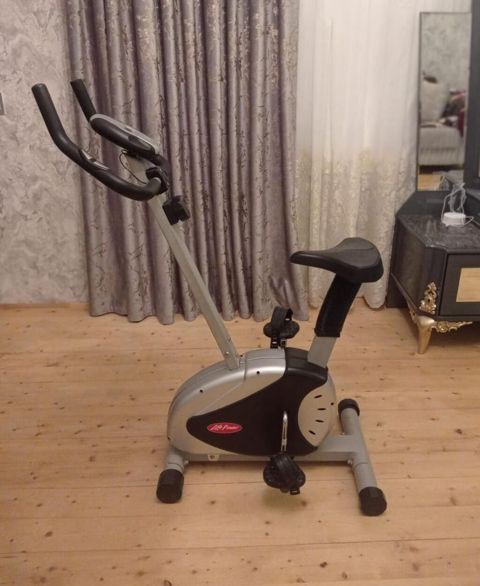 Velotrenajor.qiymet 220 man.120kq.hec bir problemi yoxdur kocle bagli — Digah