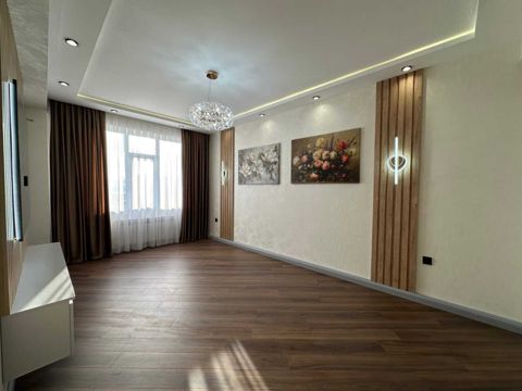 Satılır 3 otaqlı yeni tikili 80 m² — Bakı