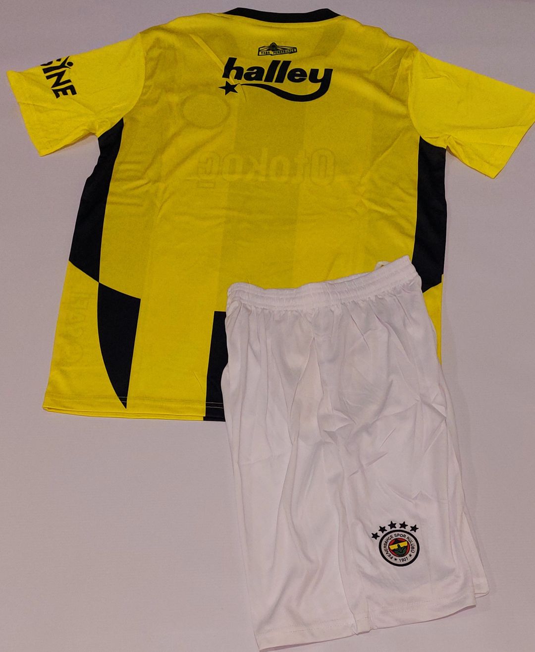 Futbol forması Fenerbahçe, elastan, rəngbərəng, 8-10 yaş — Mallar, Bakı