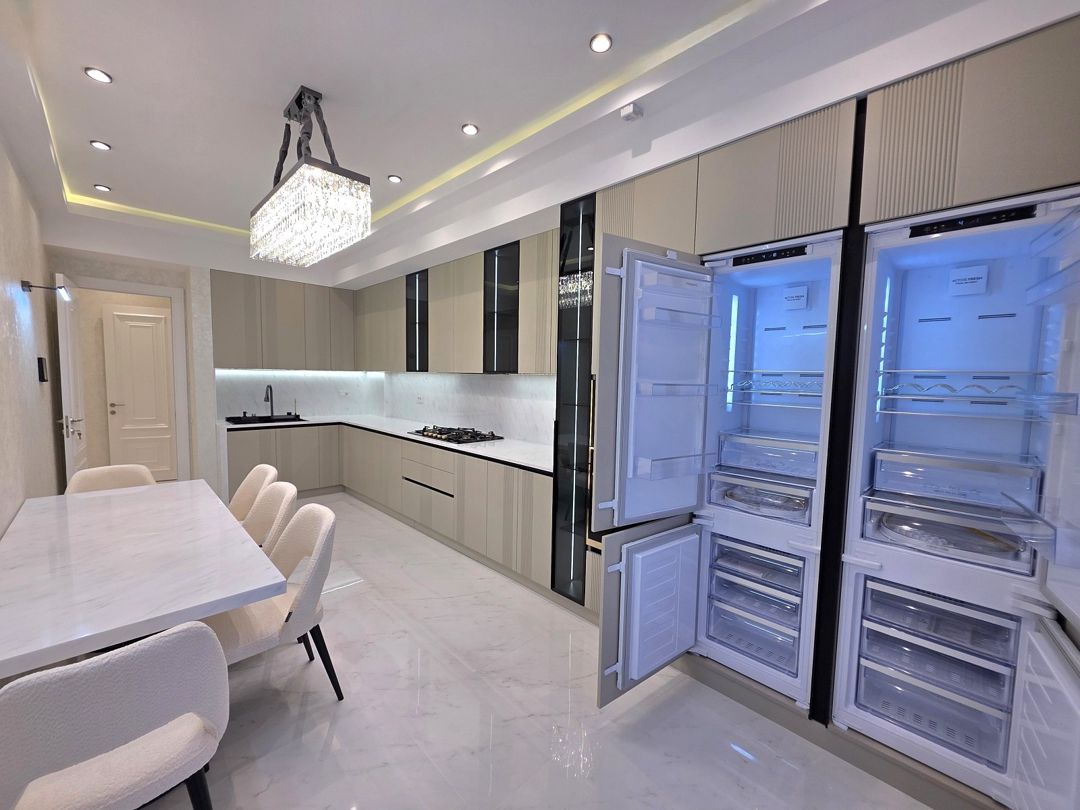 Satılır 4 otaqlı yeni tikili 185 m² — Mənzil, Bakı (11)