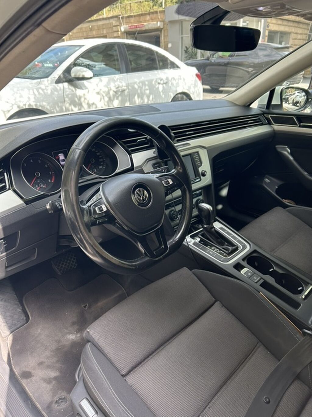 Volkswagen Passat serviz bezkraska .harda istesez yoxlatdira — Avtomobillər, Bakı (4)