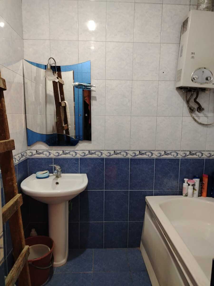 Satılır 2 otaqlı köhnə tikili 60 m² — Mənzil, Bakı (8)