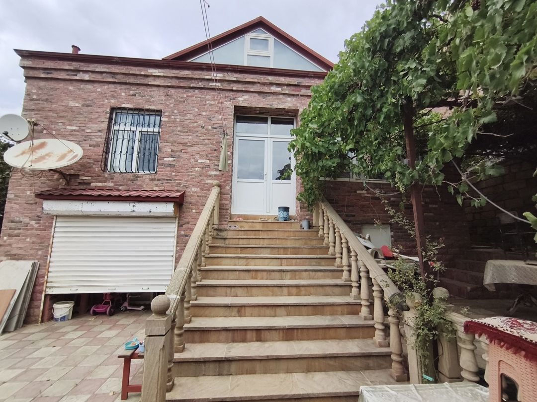 Satılır 3 otaqlı həyət evi/bağ evi 130 m² — Ev, villa, Bakı (3)