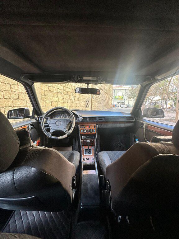 Mercedes 220 E, 2.2 L, 1992 il, 340 000 km 50-DX-343 — Avtomobillər, Sumqayıt (3)