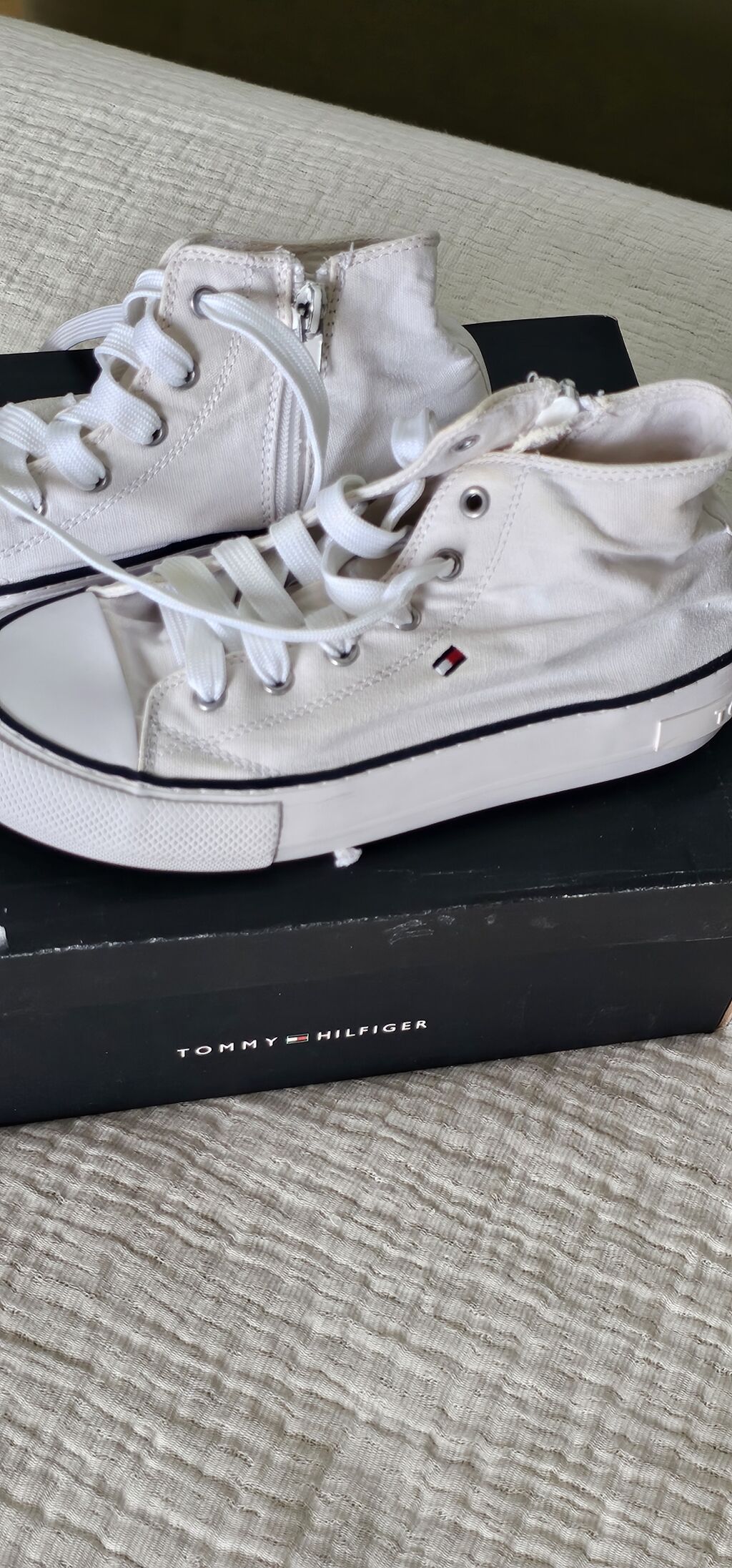 Rəng - Ağ Krossovkalar, Tommy Hilfiger, Ölçü: 35, Uniseks — Uşaq ayakkabısı, Bakı (3)