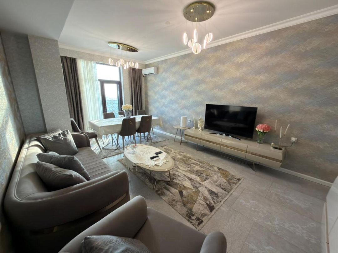 Satılır 2 otaqlı yeni tikili 80 m² — Mənzil, Bakı (2)